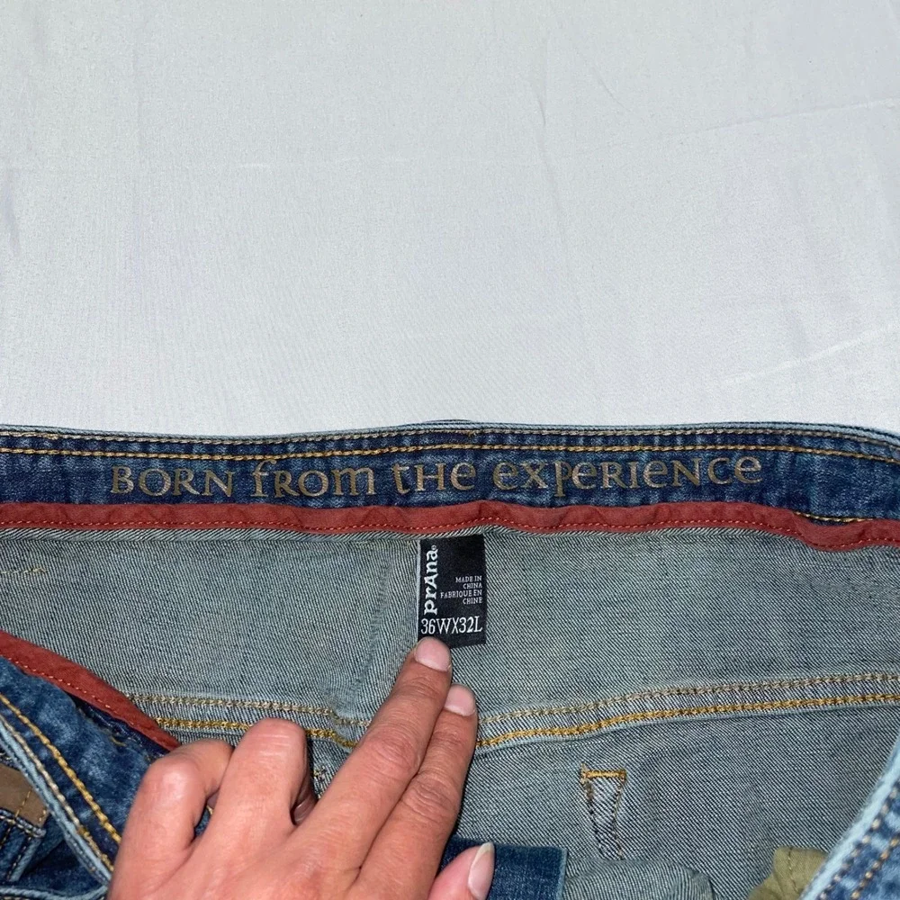 Prana Axiom Jeans Mens 36x32 Blue Organic Cotton Stretch Denim Straight Leg